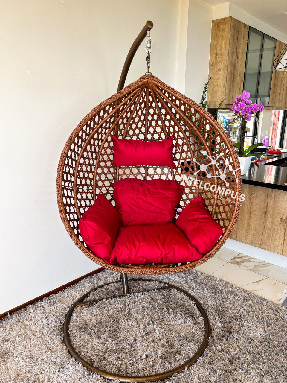 Silla colgante de ratán cafe