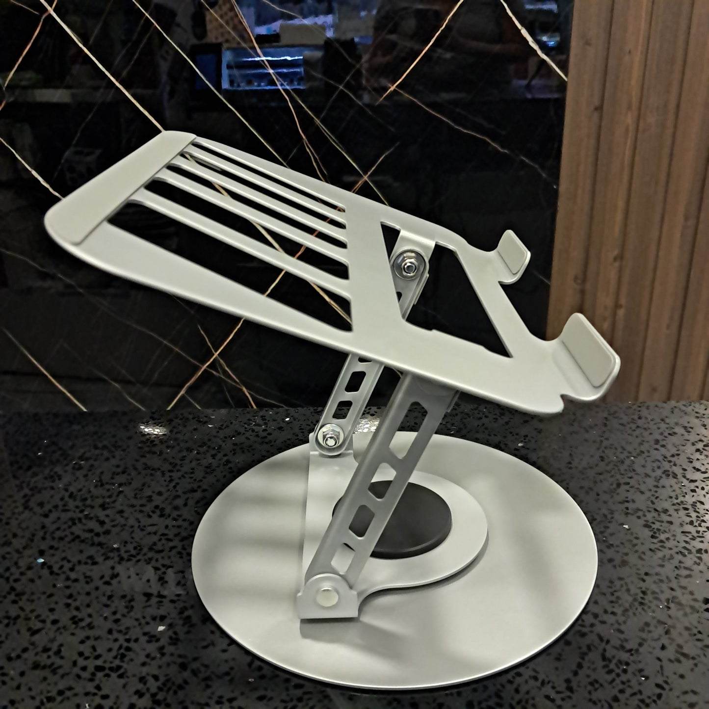 Soporte ajustable para computadora con base giratoria de 360°, elevador ergonómico plegable