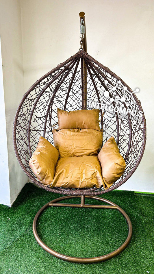 Silla colgante de ratán colo café