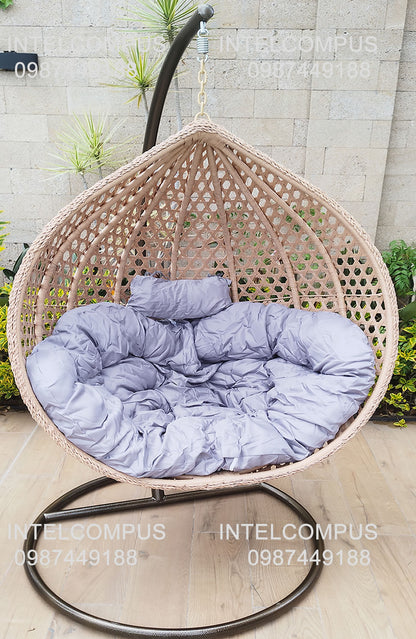 Silla colgante de ratan color beige