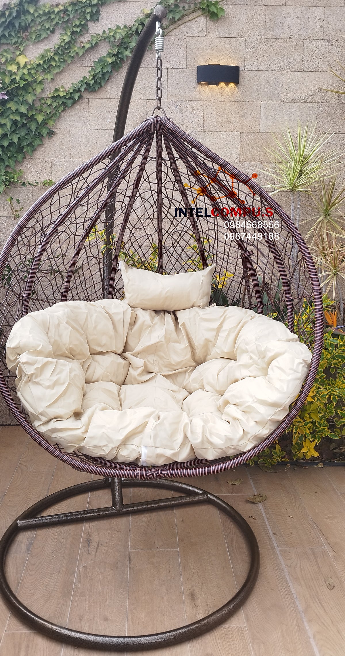 Silla colgante de ratán colo cafe